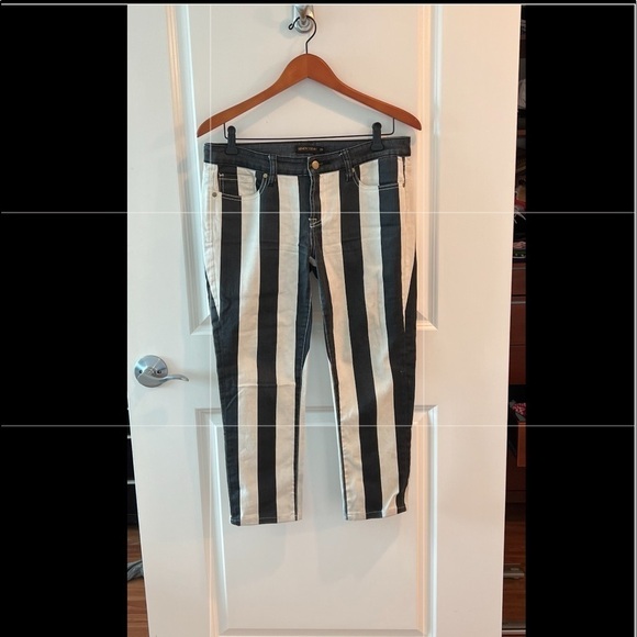 GenetIc DenIm Liam Crop Hepburn Black Stripe Jeans - Picture 1 of 16